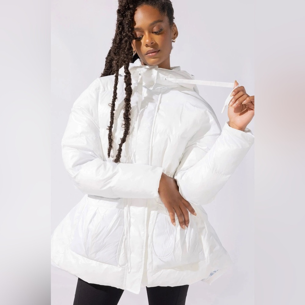 Pearl Peplum Puffer Jacket white